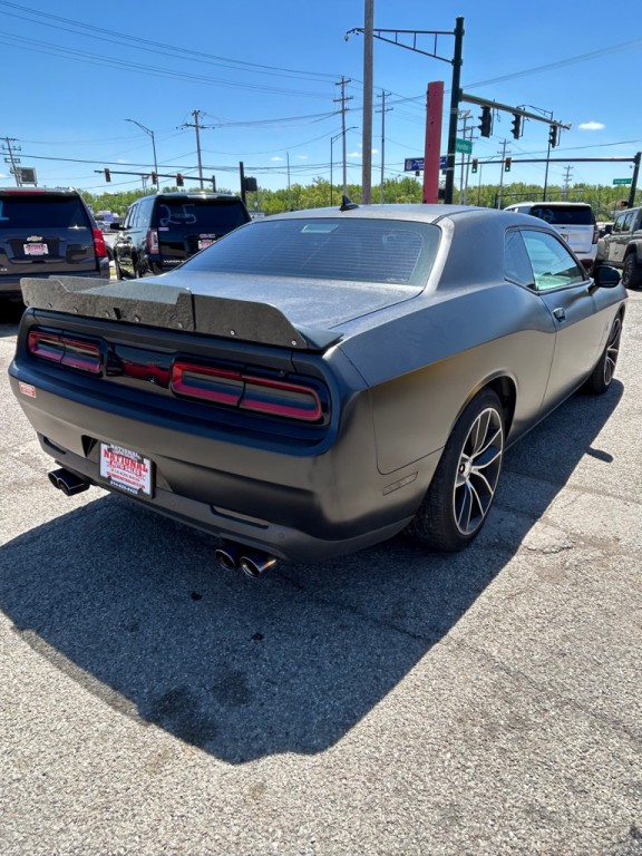2016 Dodge Challenger Image 5