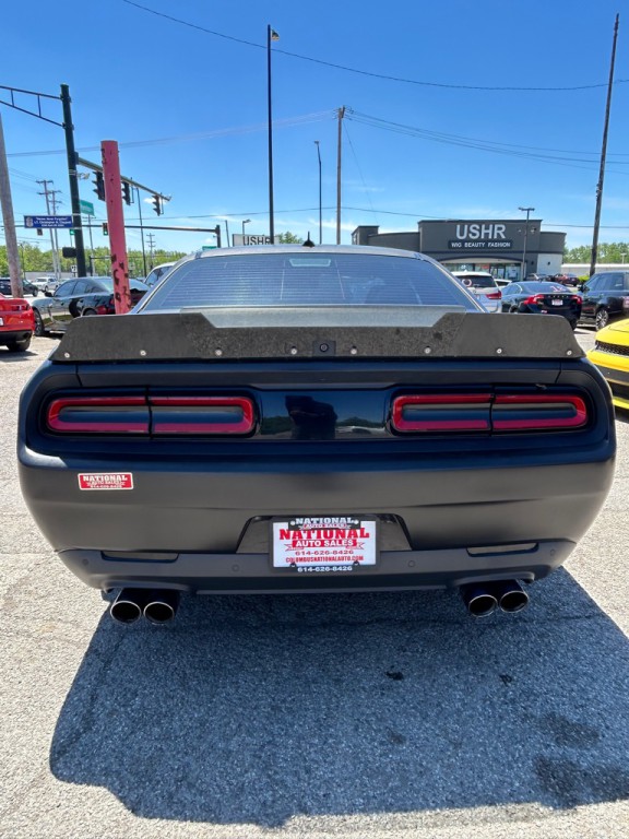 2016 Dodge Challenger Image 7