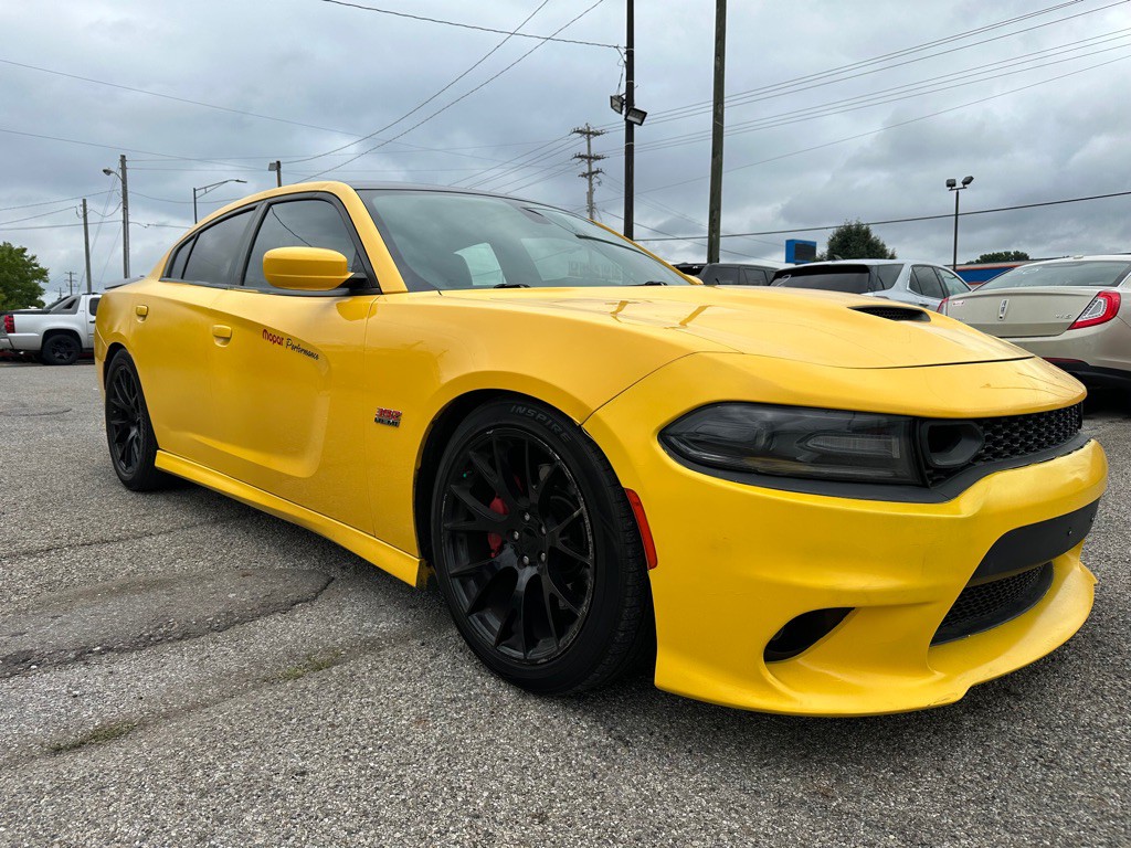 2017 Dodge Charger Image 2