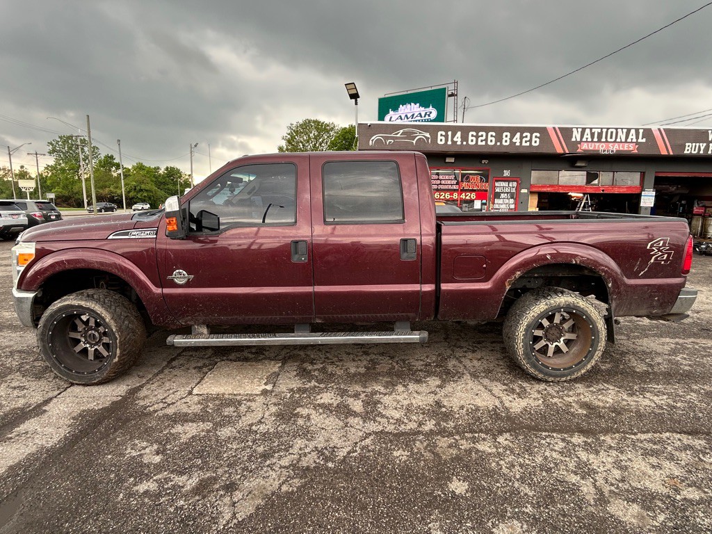 2011 Ford F-250 Image 4
