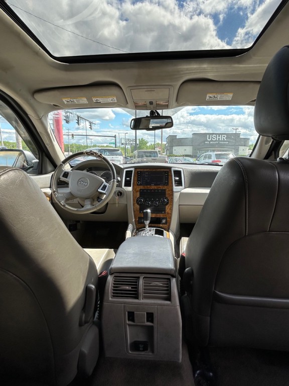 2008 Jeep Grand Cherokee Image 9