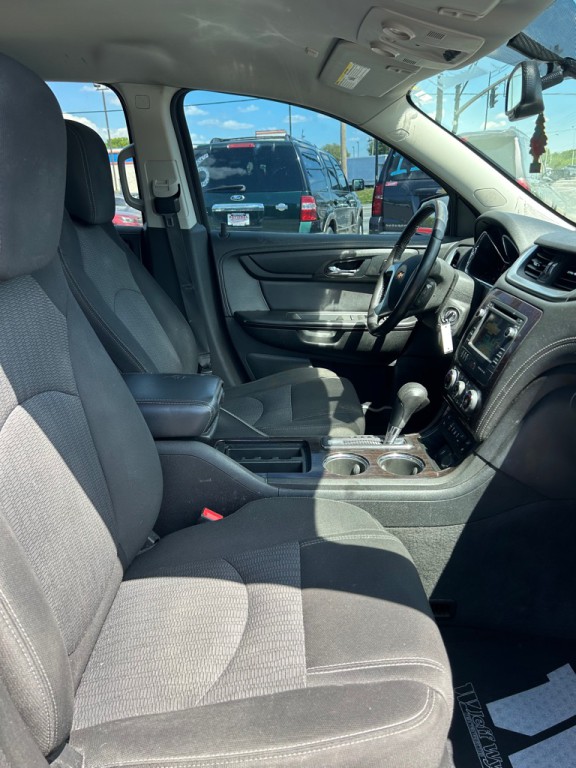 2016 Chevrolet Traverse Image 12