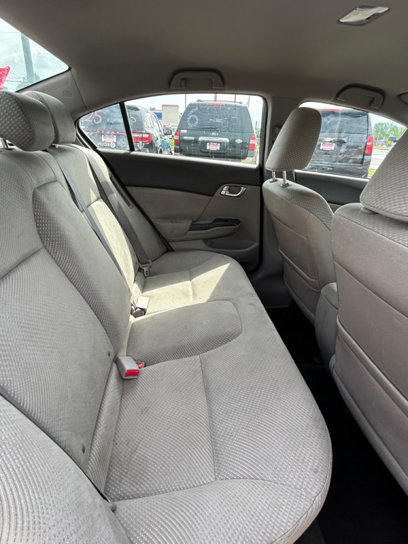 2012 Honda Civic Image 12