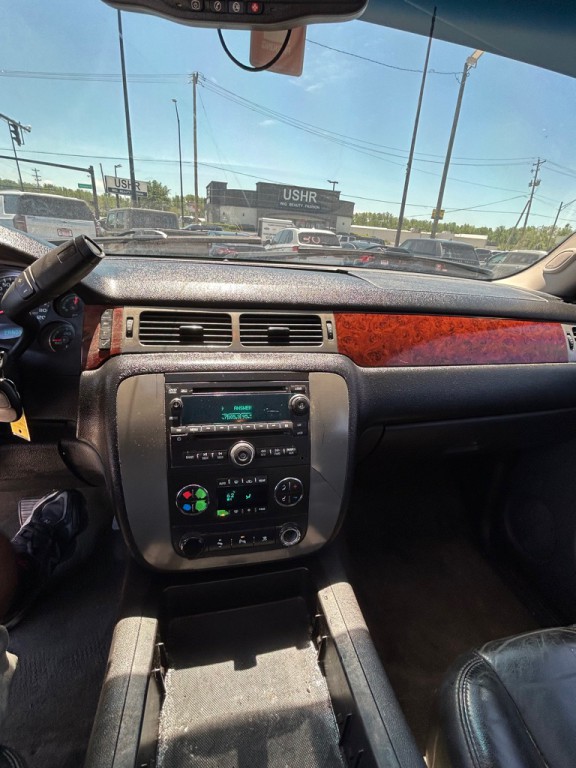 2010 GMC Yukon Image 9