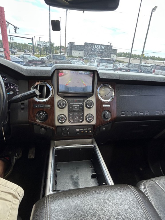 2013 Ford F-350 Image 9