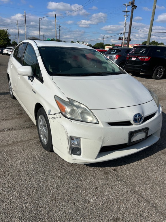 2010 Toyota Prius Image 2