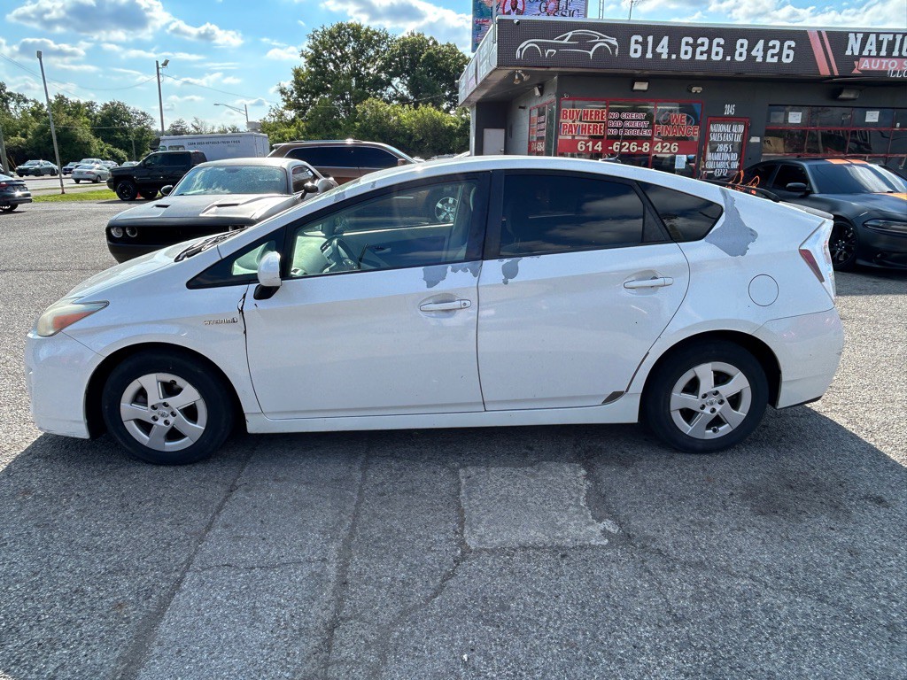 2010 Toyota Prius Image 3