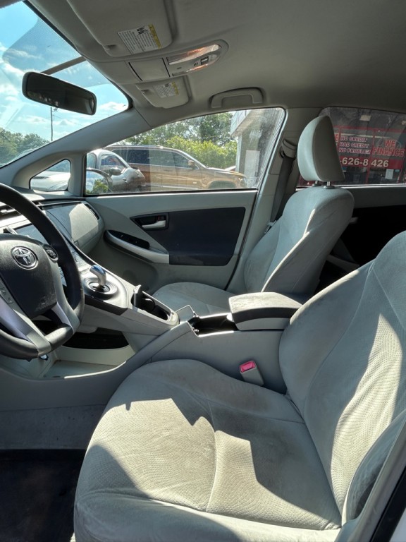 2010 Toyota Prius Image 9