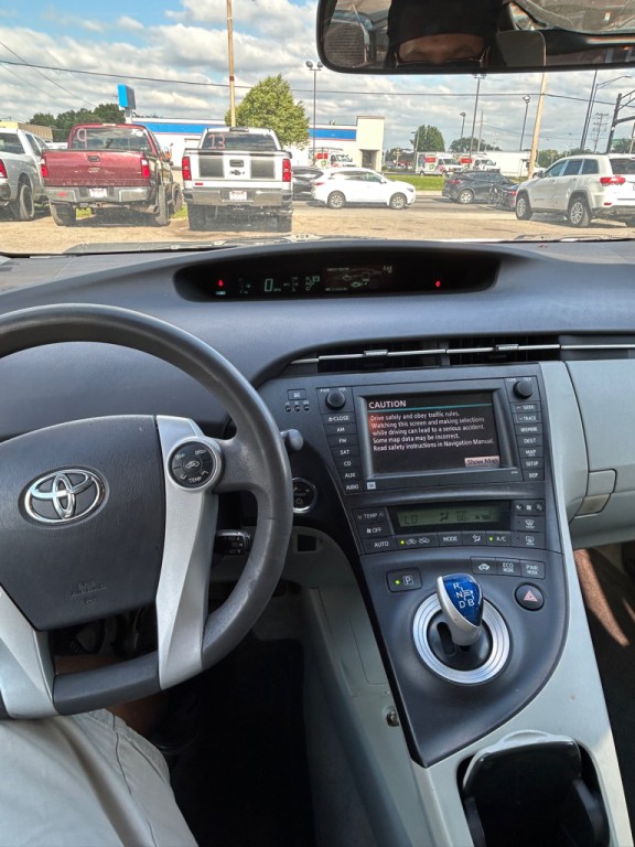 2010 Toyota Prius Image 13