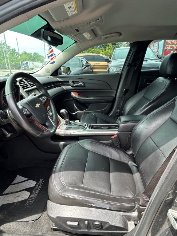2013 Chevrolet Malibu Image 10