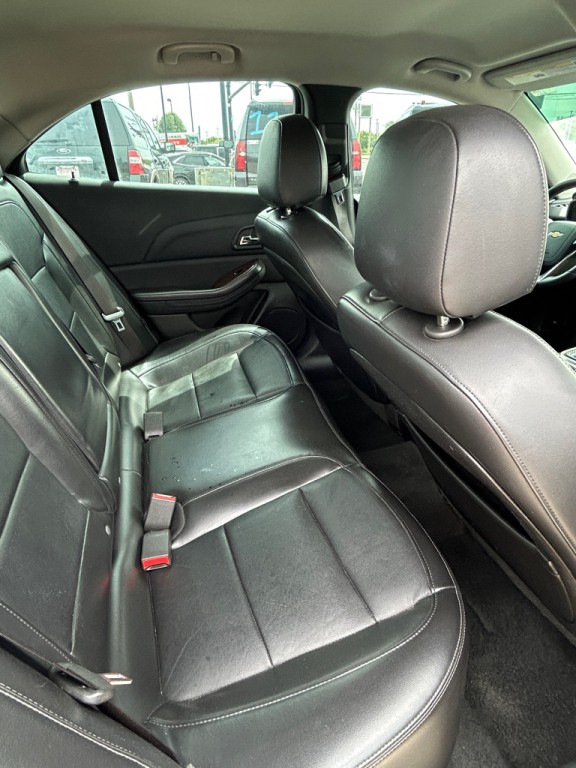 2013 Chevrolet Malibu Image 14