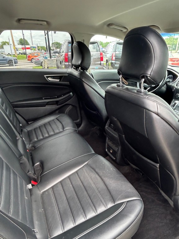 2016 Ford Edge Image 13
