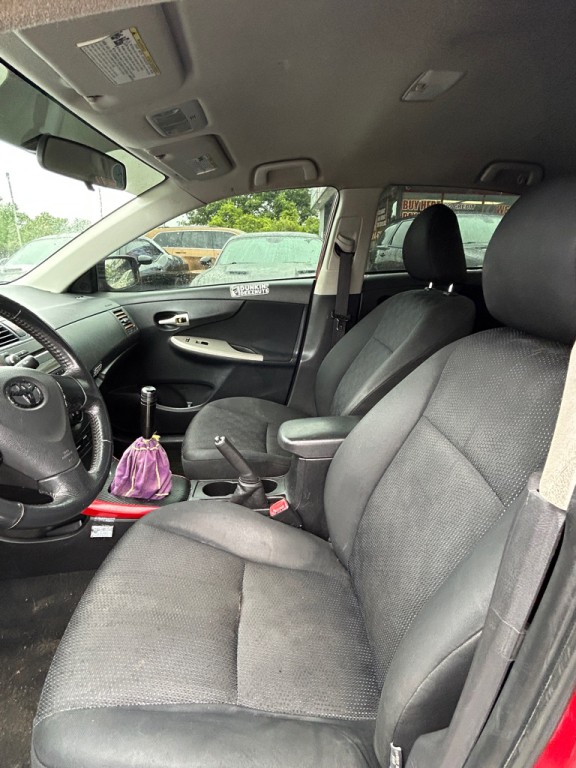 2010 Toyota Corolla Image 9