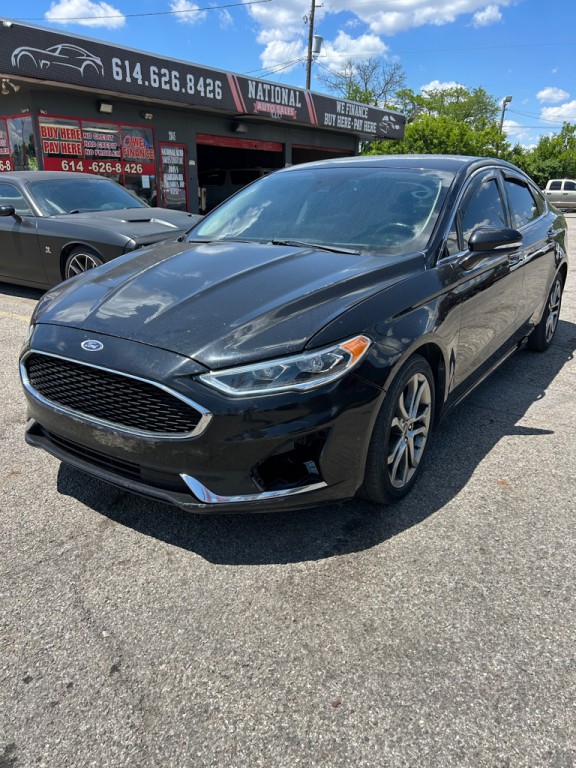 2019 Ford Fusion Image 1