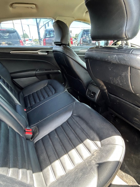2019 Ford Fusion Image 13