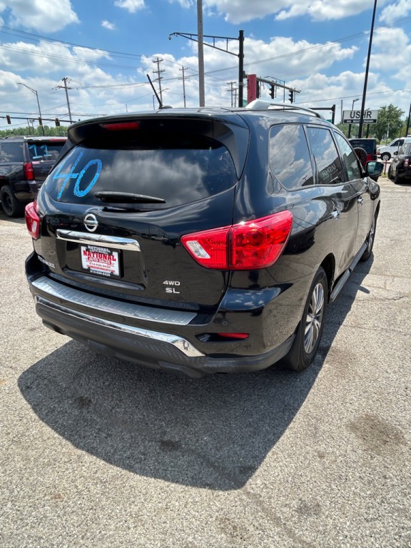 2017 Nissan Pathfinder Image 7