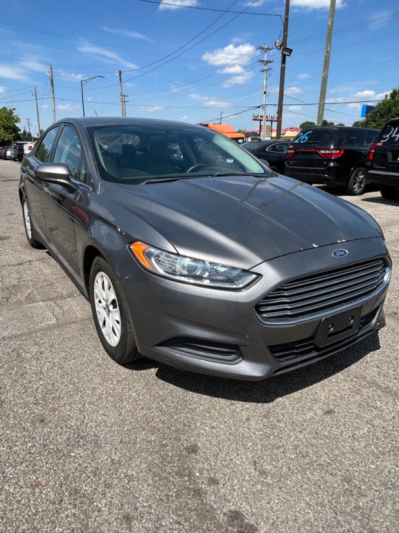 2013 Ford Fusion Image 2