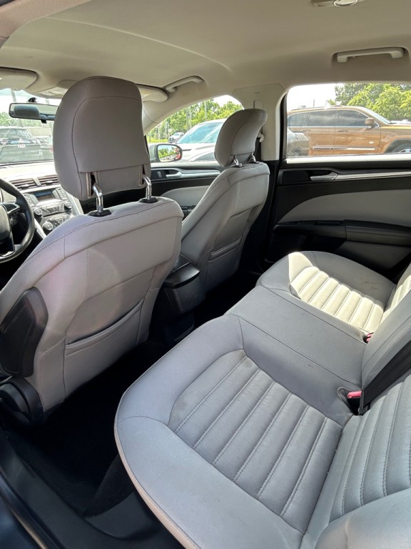 2013 Ford Fusion Image 11