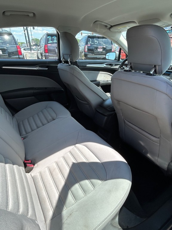 2013 Ford Fusion Image 13