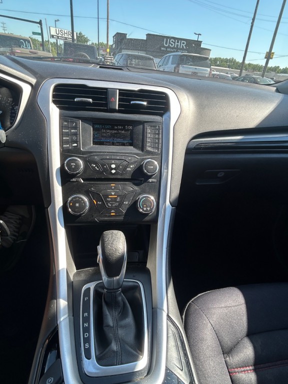 2013 Ford Fusion Image 15