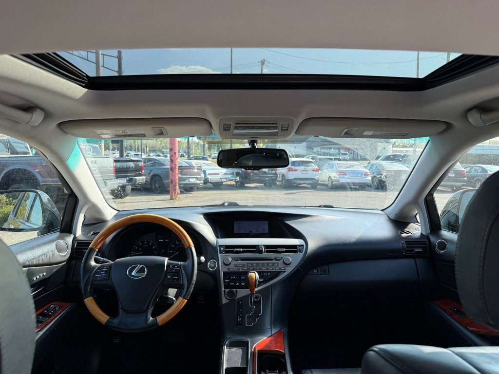 2012 Lexus RX Image 11
