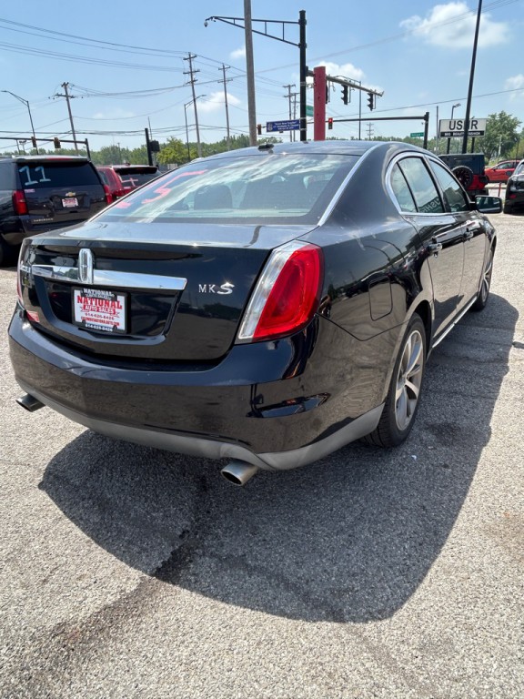 2011 Lincoln MKS Image 7