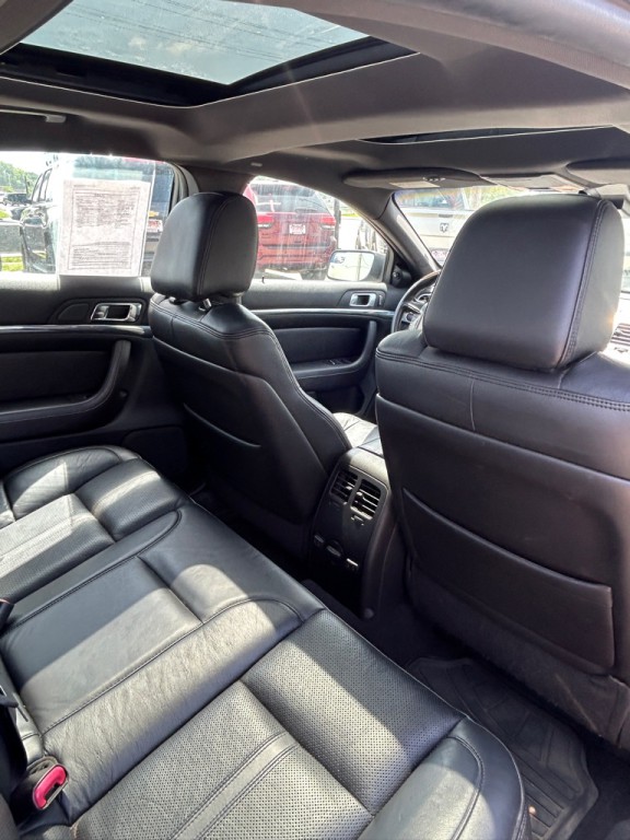 2011 Lincoln MKS Image 13