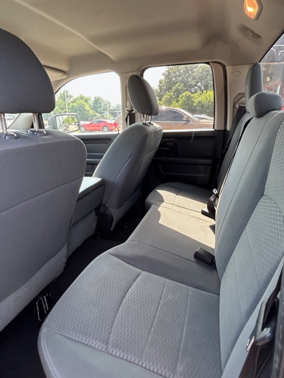 2016 RAM 1500 Image 11
