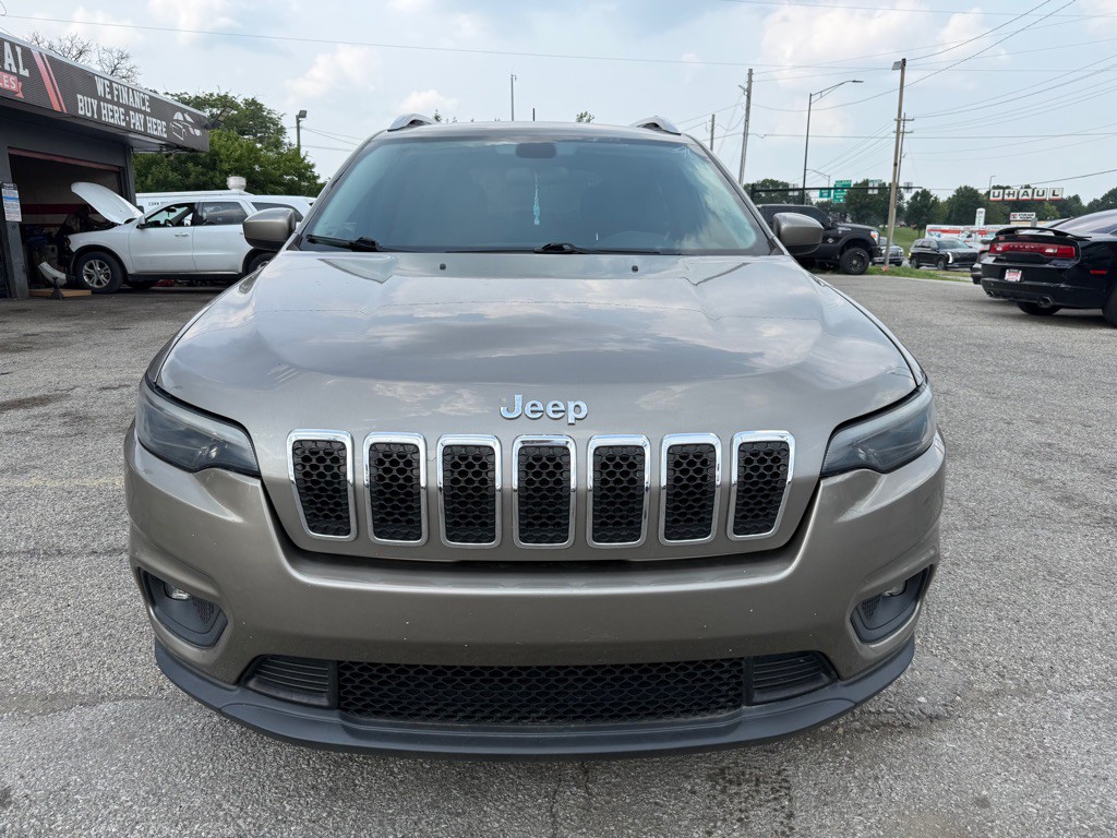 2019 Jeep Cherokee Image 3