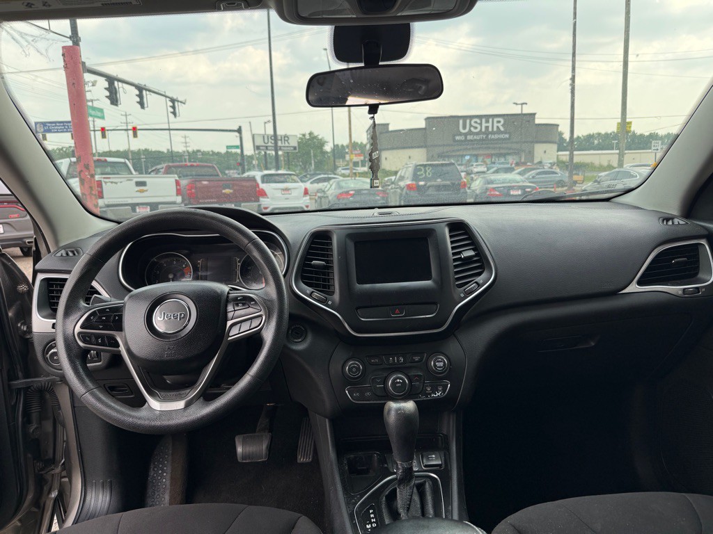 2019 Jeep Cherokee Image 7