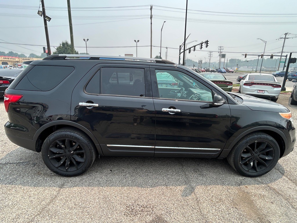 2015 Ford Explorer Image 4