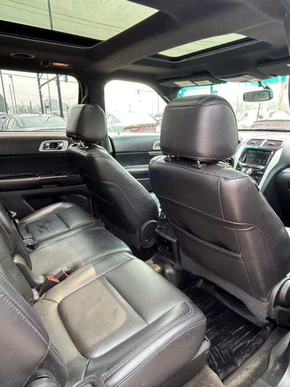 2015 Ford Explorer Image 14