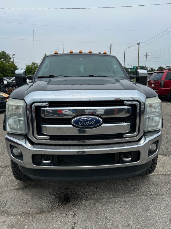 2011 Ford F-250 Image 3