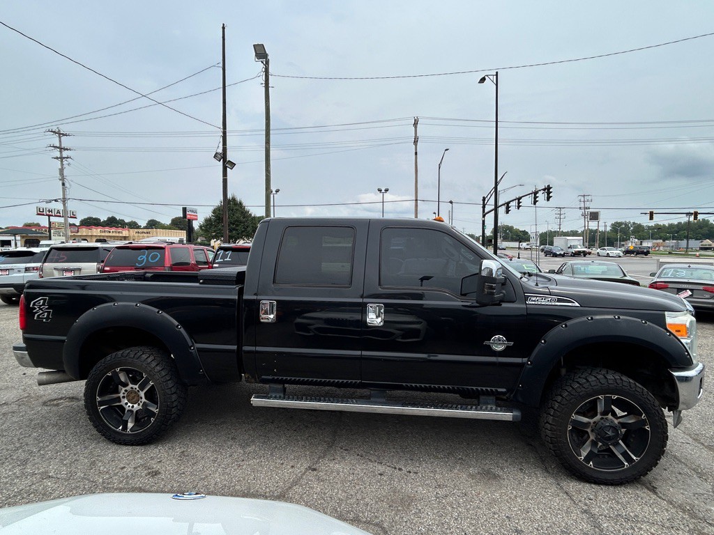 2011 Ford F-250 Image 5