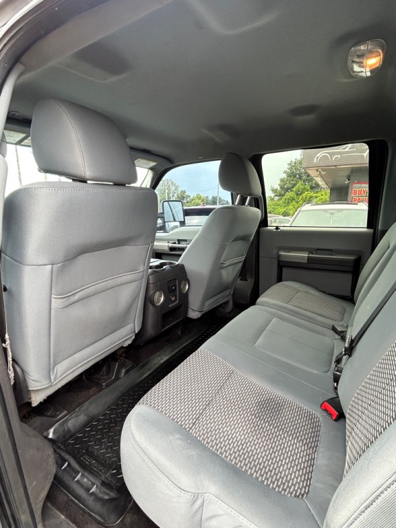 2011 Ford F-250 Image 11