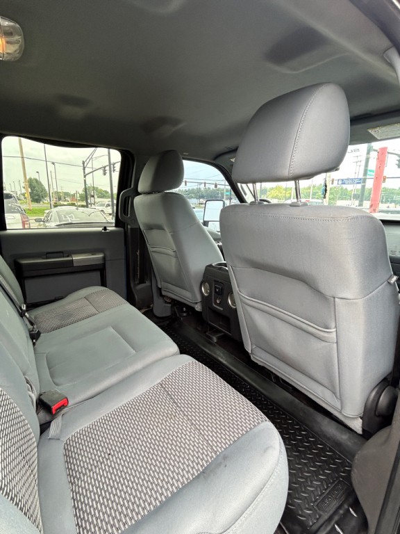 2011 Ford F-250 Image 13