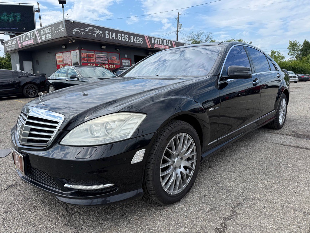 2013 Mercedes-Benz S-Class Image 1