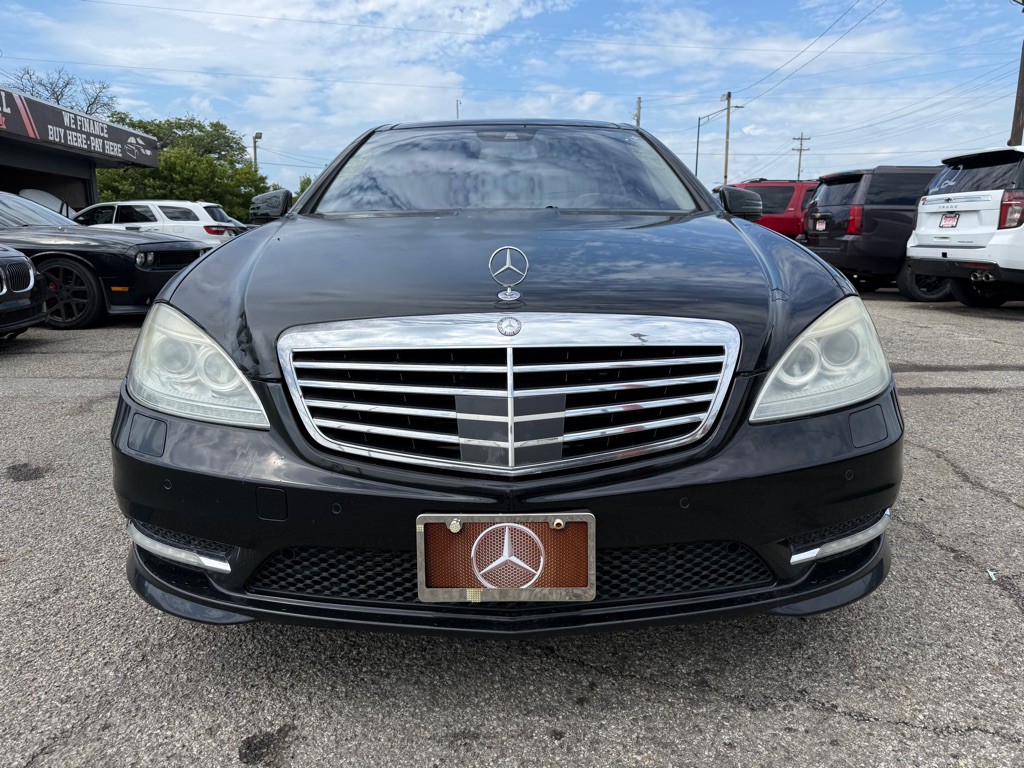 2013 Mercedes-Benz S-Class Image 3