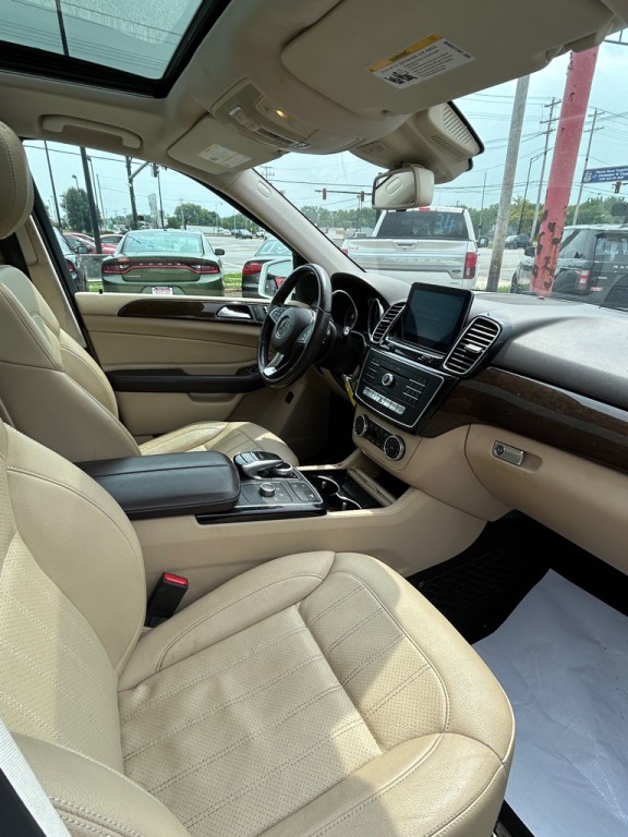 2016 Mercedes-Benz GLE-Class Image 12