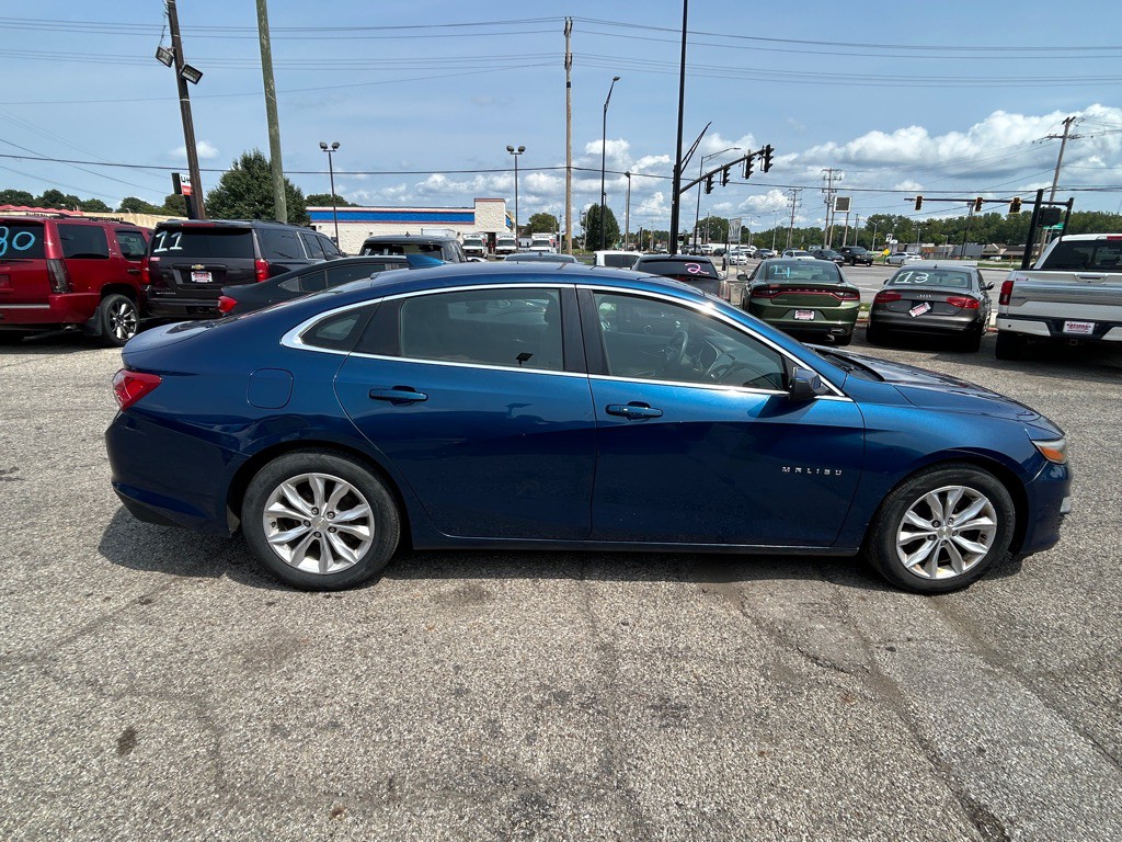 2019 Chevrolet Malibu Image 7