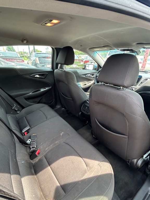 2019 Chevrolet Malibu Image 13