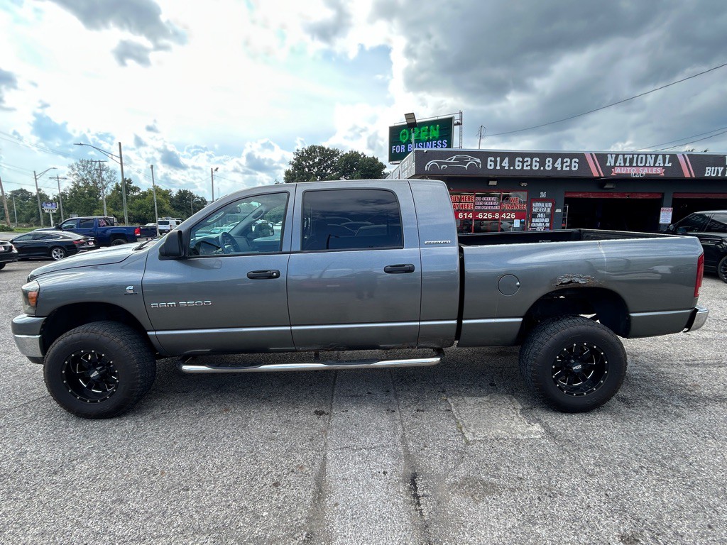 2006 Dodge Ram 3500 Image 4