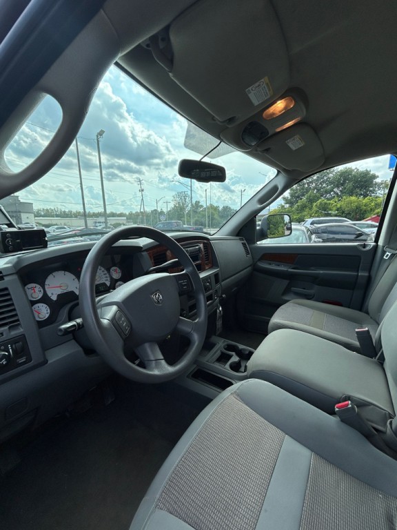 2006 Dodge Ram 3500 Image 10