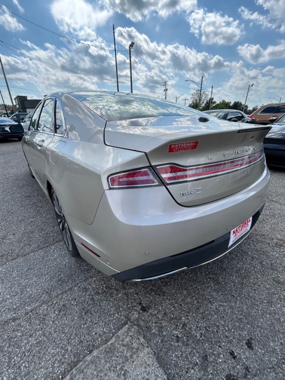 2017 Lincoln MKZ Image 7