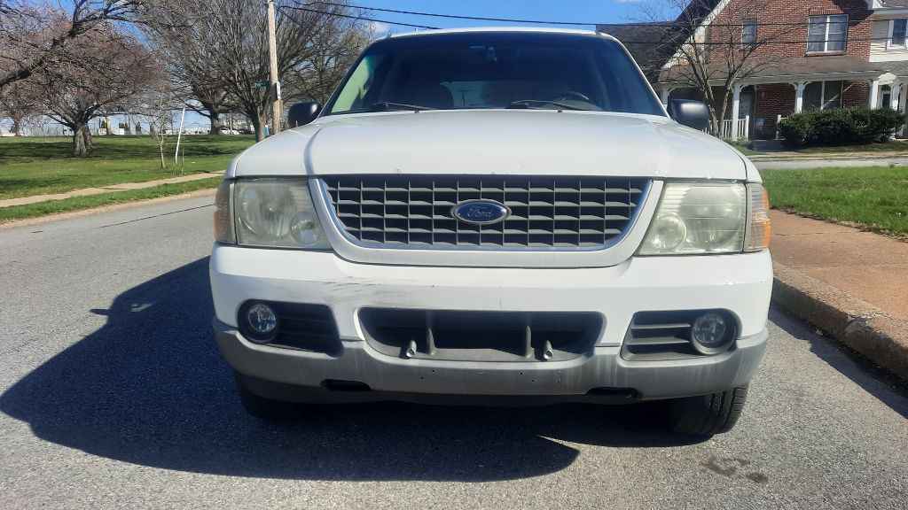2002 Ford Explorer Image 3
