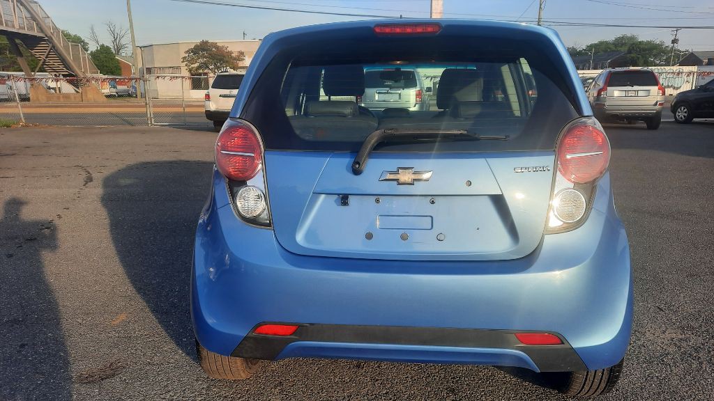 2013 Chevrolet Spark Image 10