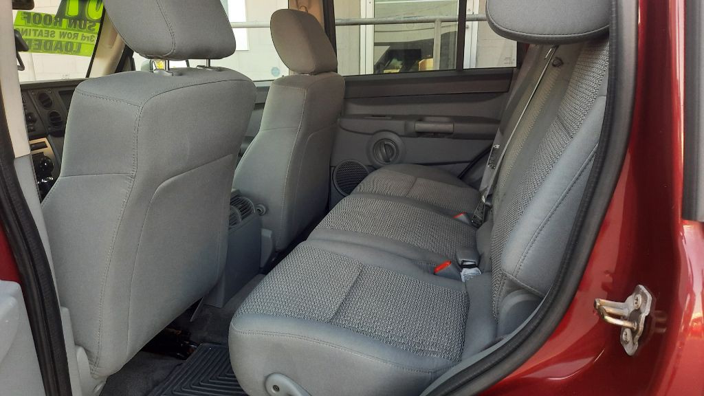 2007 Jeep Commander Image 7