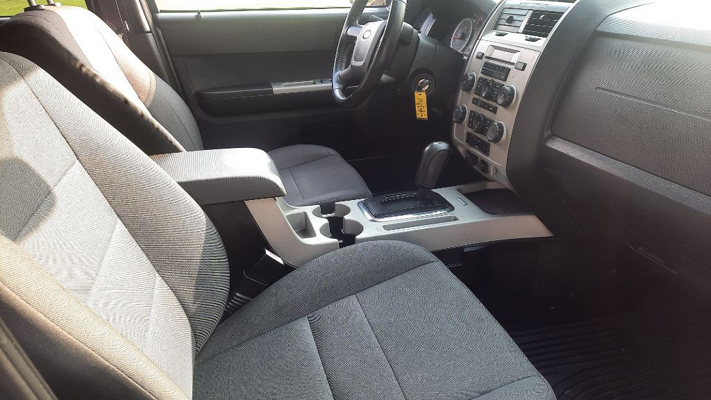 2010 Ford Escape Image 5