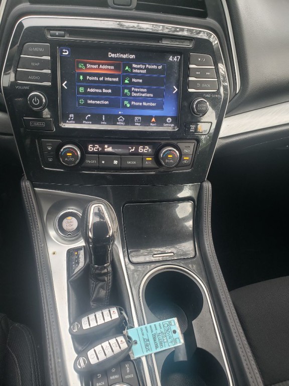 2017 Nissan Maxima Image 7