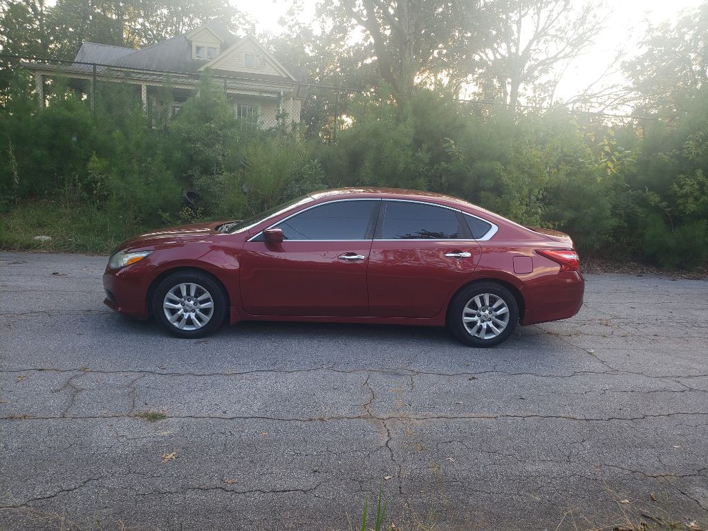 2016 Nissan Altima Image 17